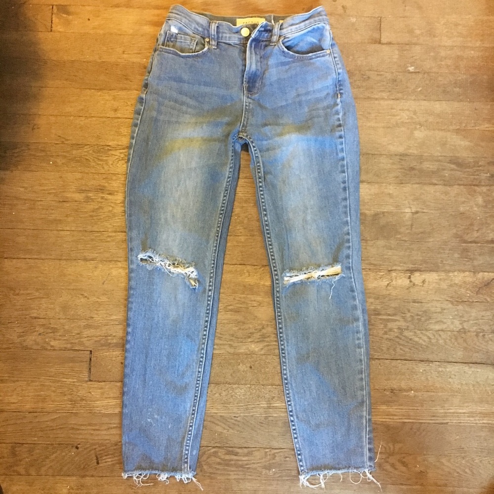 Pacsun Relaxed Fit Ripped Jeans